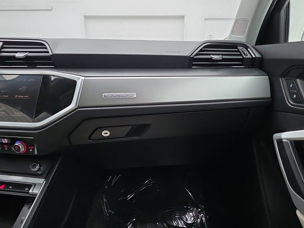 2024 Audi Q3 Premium