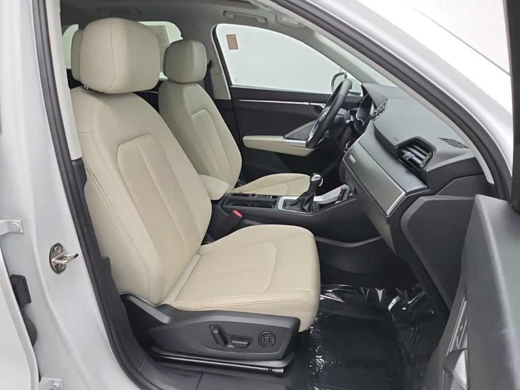 2024 Audi Q3 Premium