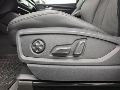 2024 Audi SQ5 Premium Plus TFSI quattro Tiptronic