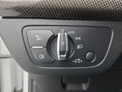 2024 Audi SQ5 Premium Plus TFSI quattro Tiptronic