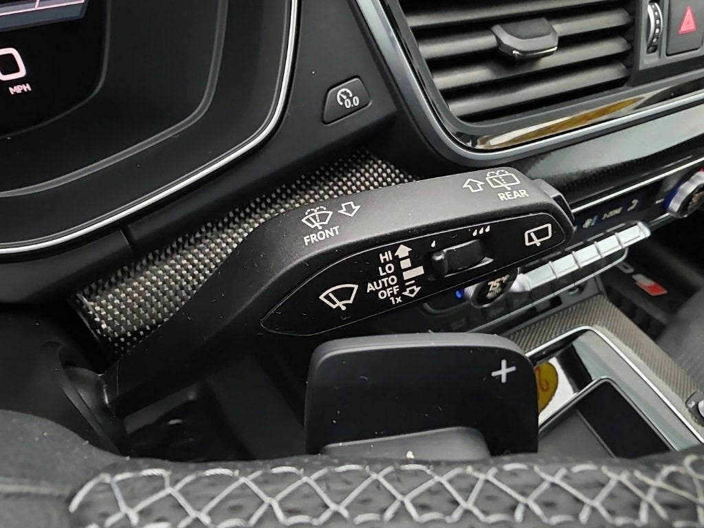 2024 Audi SQ5 Premium Plus TFSI quattro Tiptronic