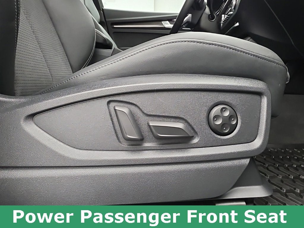 2024 Audi SQ5 Premium Plus TFSI quattro Tiptronic