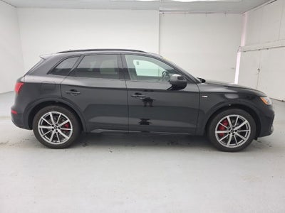 2024 Audi Q5 Premium Plus 55 TFSI e S line quattro S tronic
