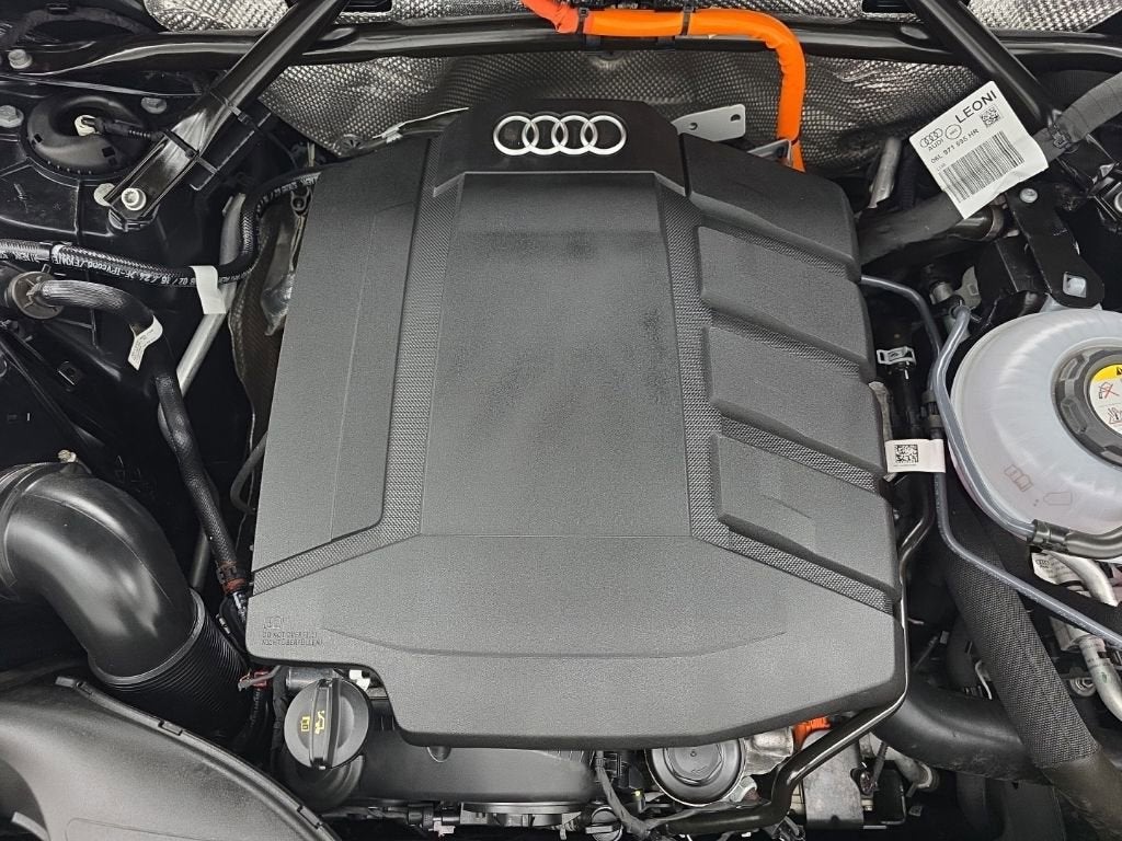 2024 Audi Q5 Premium Plus 55 TFSI e S line quattro S tronic