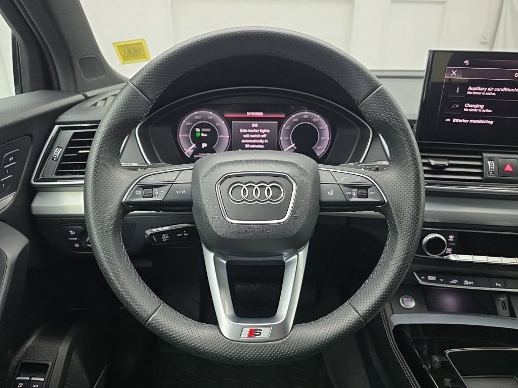 2024 Audi Q5 Premium Plus 55 TFSI e S line quattro S tronic