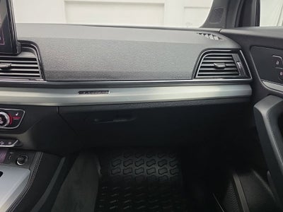 2024 Audi Q5 Premium Plus 55 TFSI e S line quattro S tronic