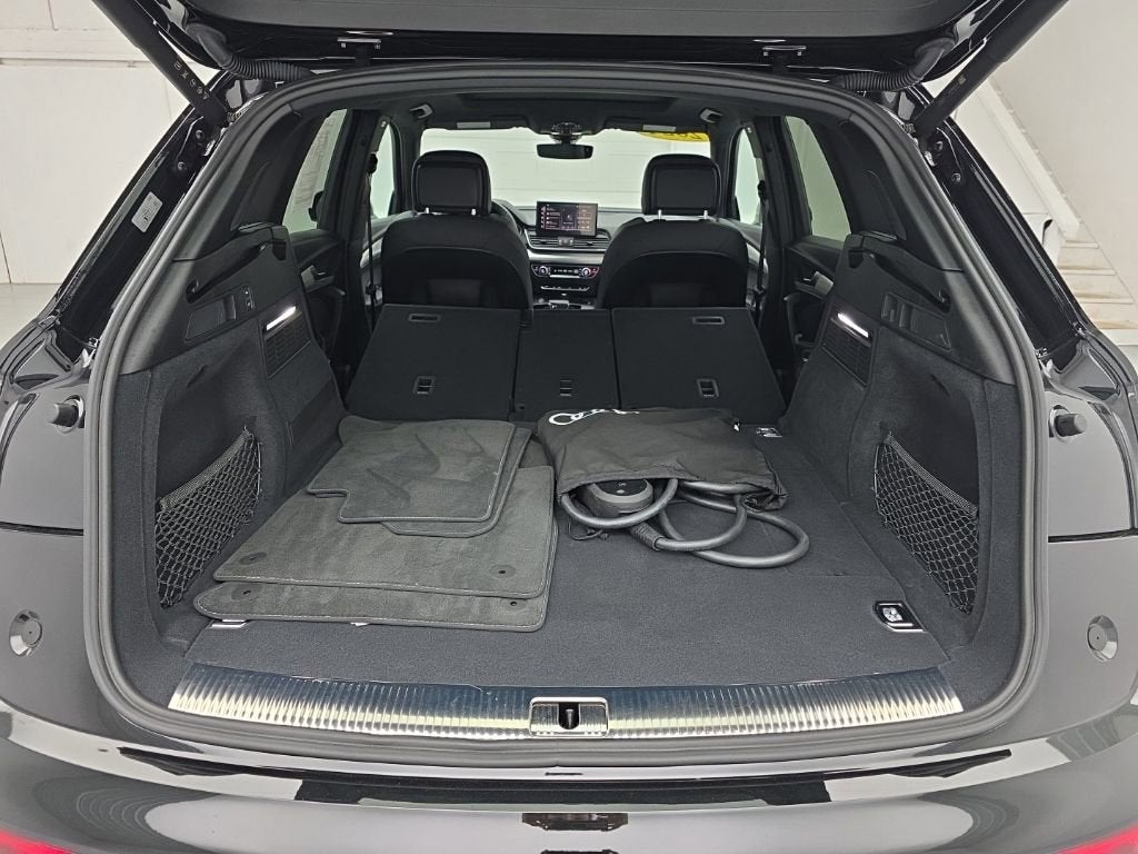 2024 Audi Q5 Premium Plus 55 TFSI e S line quattro S tronic