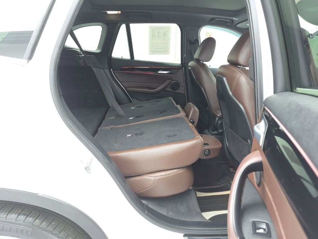 2021 BMW X1 xDrive28i
